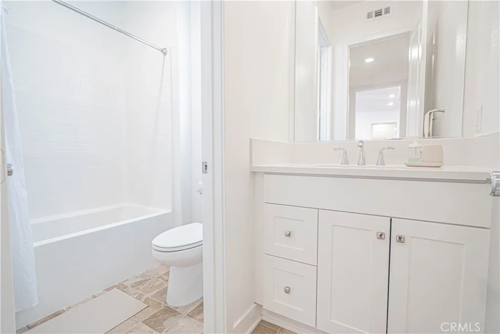 Additional image 31 of 27212 Diamond Peak Lane Unit 203, Valencia, CA 91381
