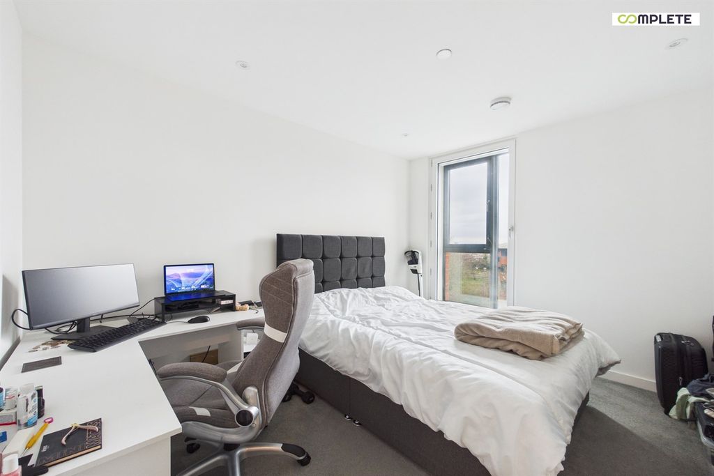 Additional image 10 of 2 bed flat for saleNo1 Old Trafford, Manchester M17