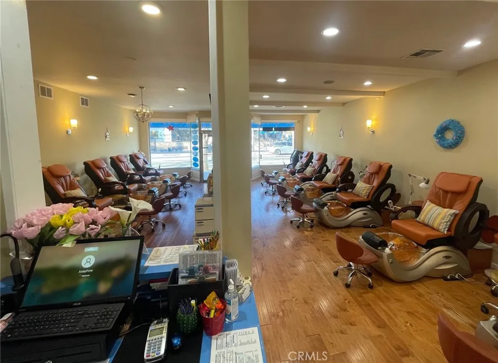 Additional image 17 of , Studio City, CA 91604