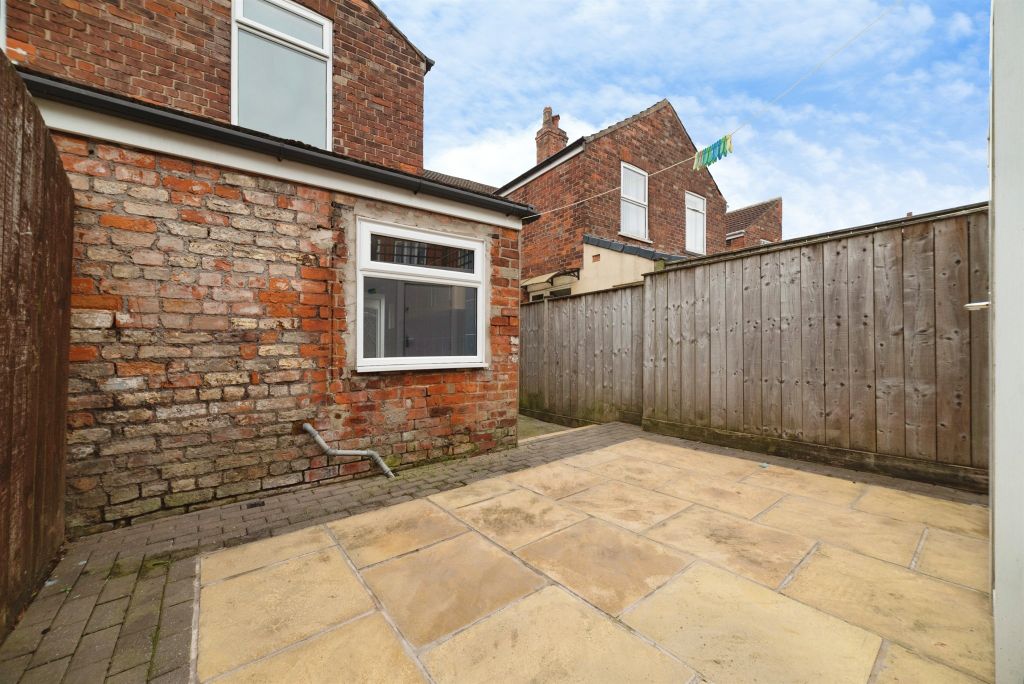 Additional image 16 of 3 bed end terrace house for saleQueensgate Street, Hull HU3