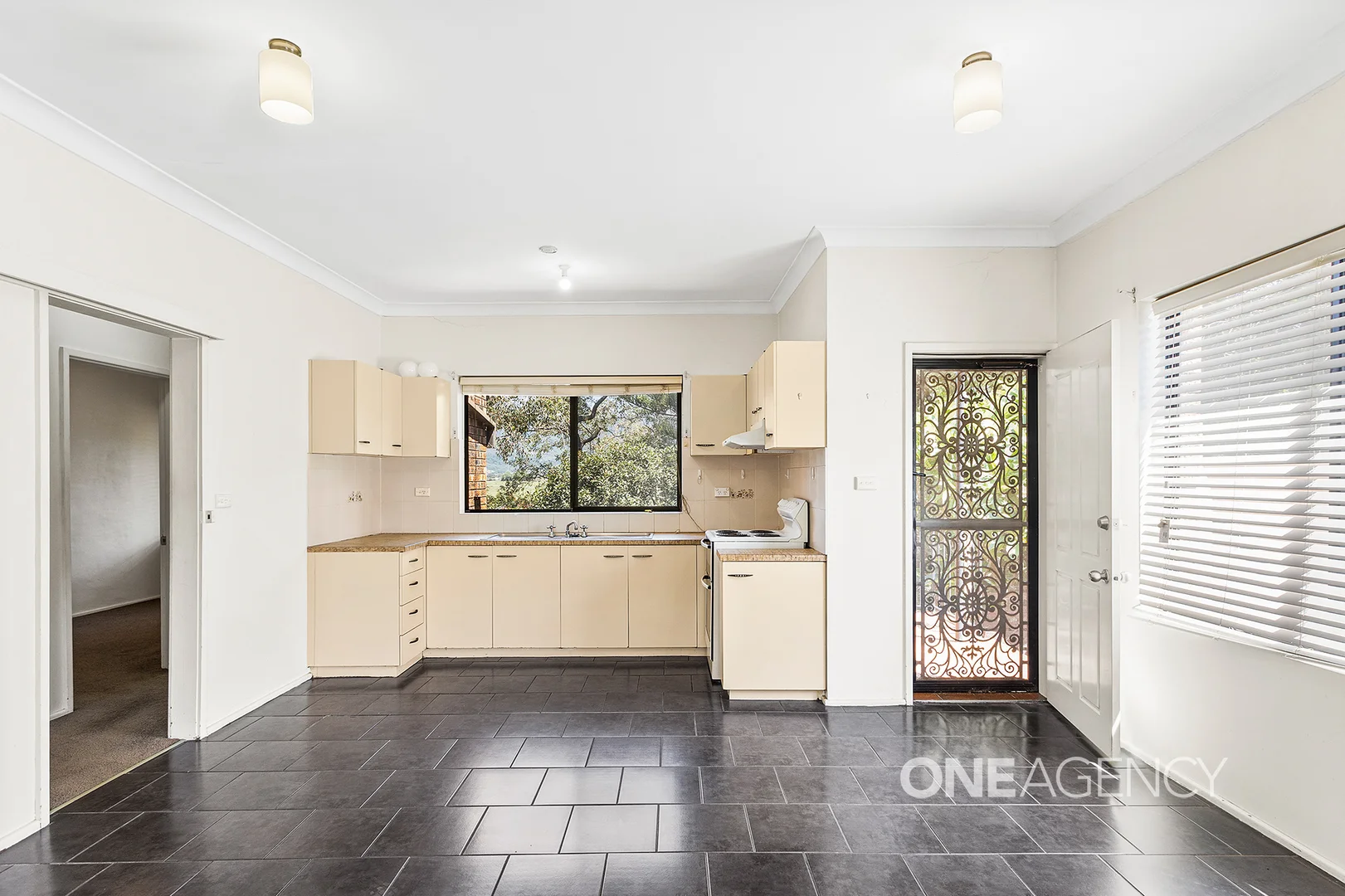 Additional image 3 of 3/4 Avondale Road, Dapto NSW 2530