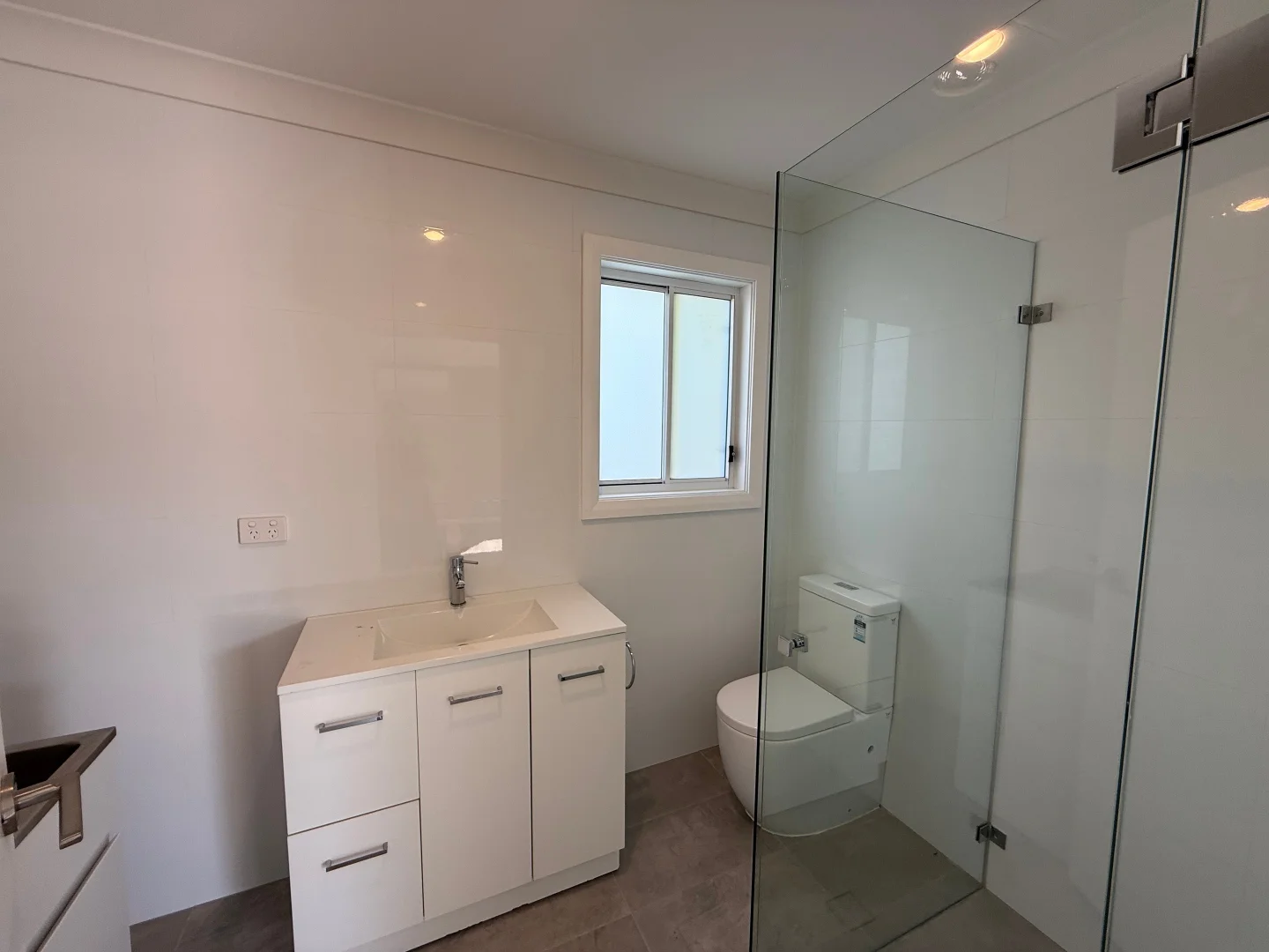 Additional image 7 of 54a Dalnott Road, Gorokan NSW 2263