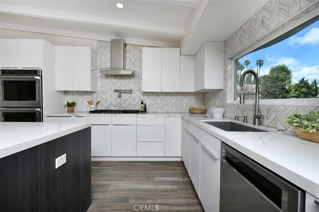 Additional image 26 of 15576 Hesby St, Encino, CA 91436