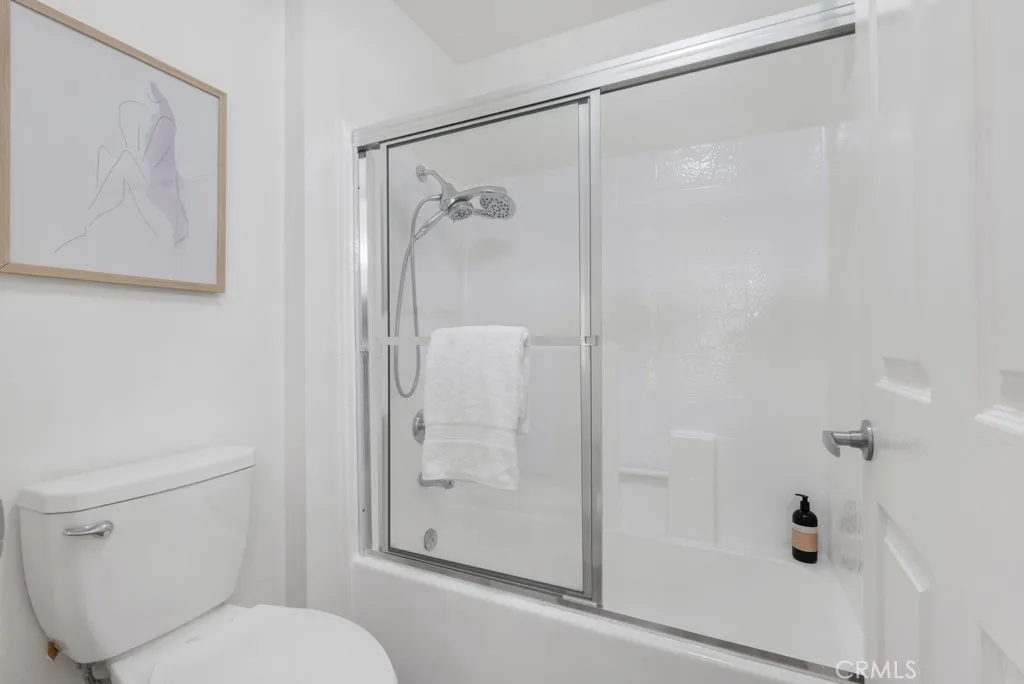 Additional image 11 of 21500 Burbank Blvd Unit 316, Woodland Hills, CA 91367