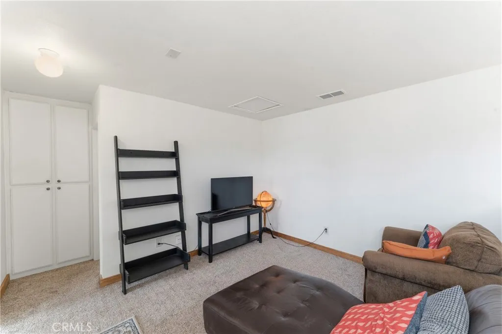 Additional image 19 of 16722 Shinedale Drive, Canyon Country, CA 91387