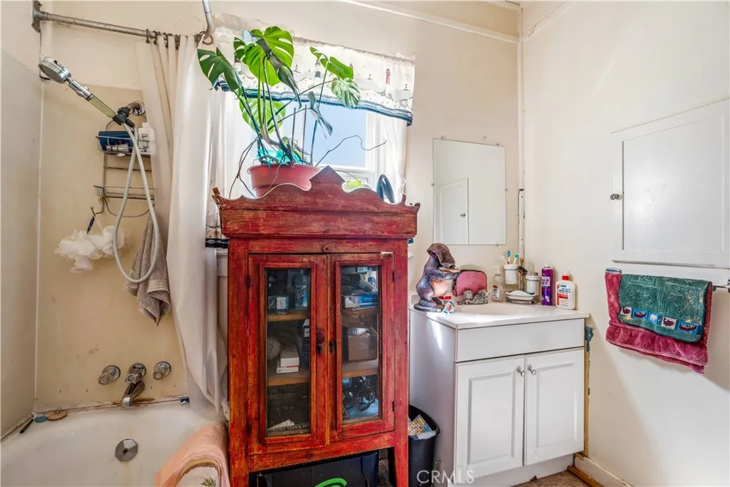 76260 Perry St, Covelo, CA 95428