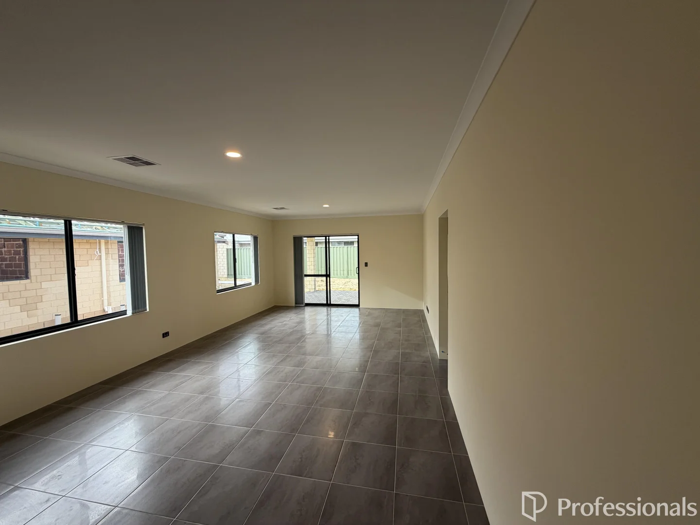 Additional image 8 of 34 Lilylock Crescent, Henley Brook WA 6055