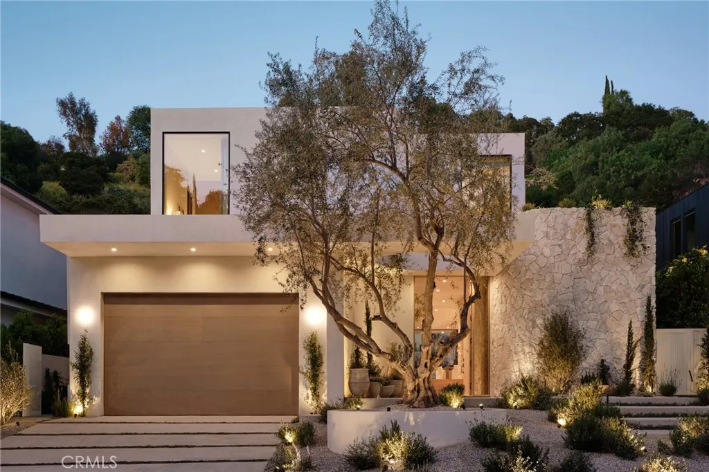 3712 Goodland Avenue, Studio City, CA 91604