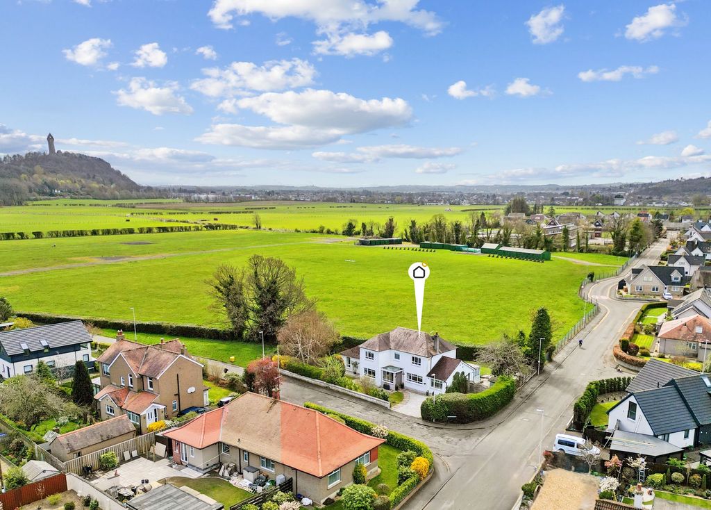4 bed detached house for saleAirthrey Avenue, Bridge Of Allan FK9