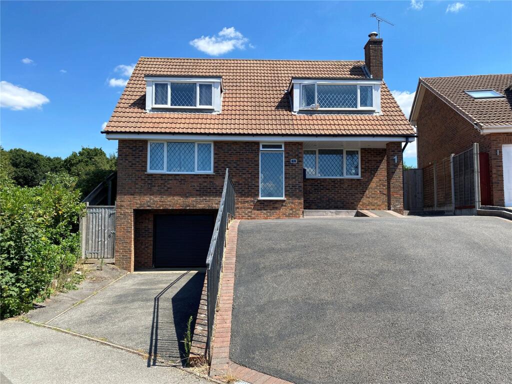 Stephen Langton Drive, Bearwood, Bournemouth, Dorset, BH11