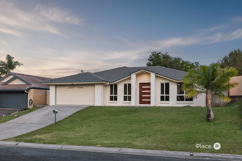 9 Montclare Court, Cashmere QLD 4500