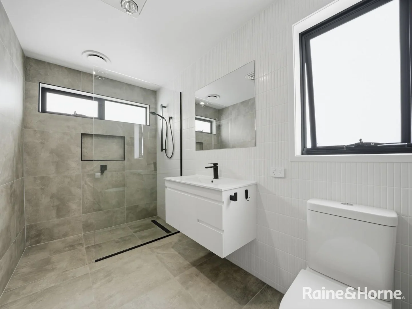 Additional image 7 of 1/10 Garrett Court, Oakdowns TAS 7019
