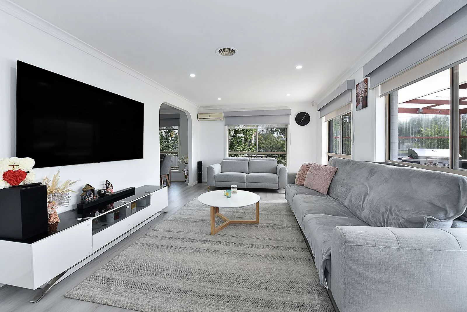 Additional image 2 of 1 Rokewood Crescent, Meadow Heights VIC 3048