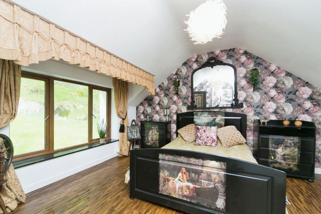 Additional image 13 of 6 bed detached house for saleDinorwic, Caernarfon, Gwynedd LL55