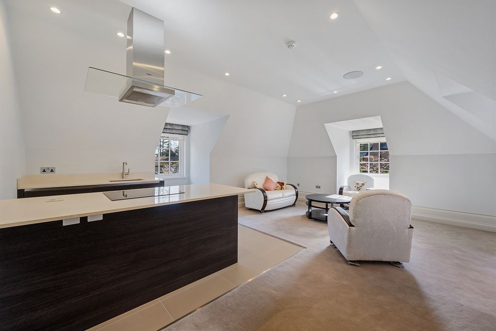 Additional image 16 of 6 bed detached house for saleHill Top, Hale WA15