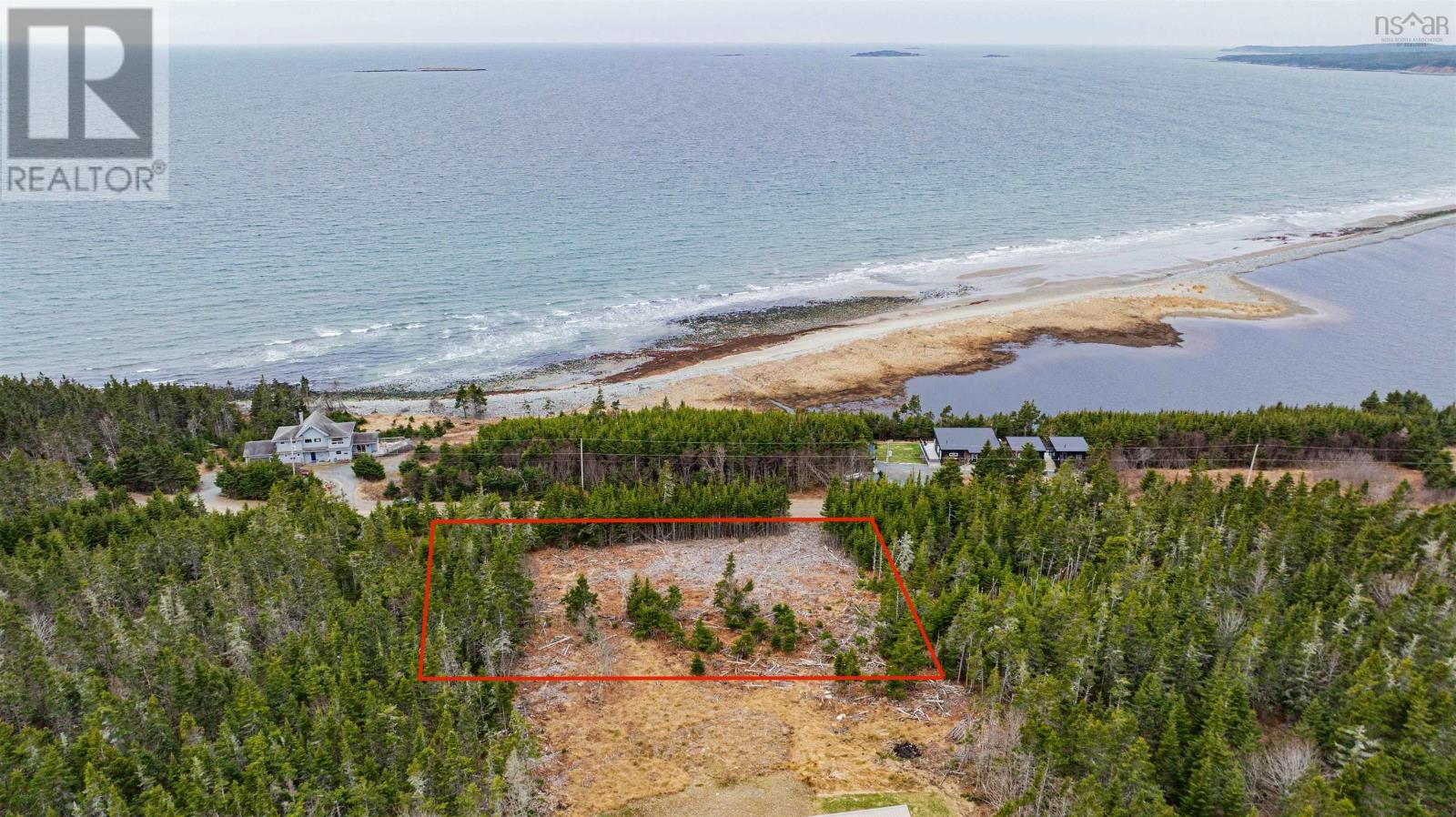 66 Kaakwogook Way
