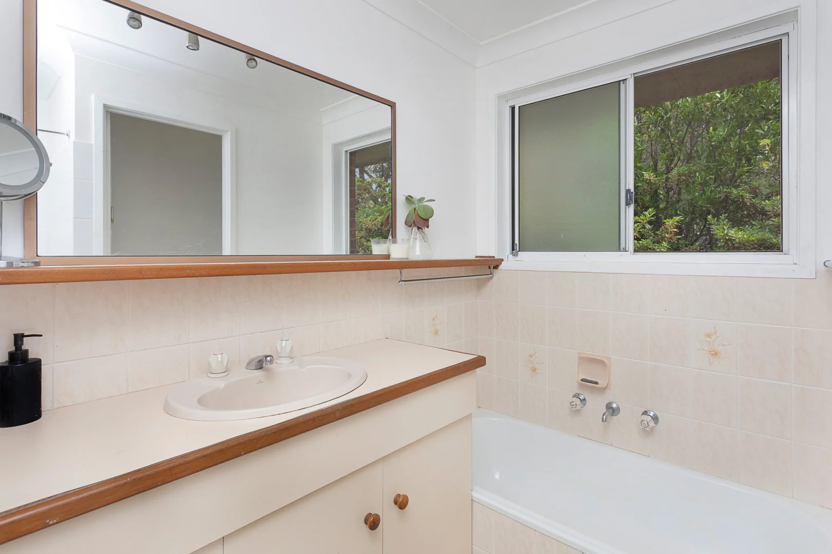 Additional image 7 of 3/15 Newbold Close, Thirroul NSW 2515