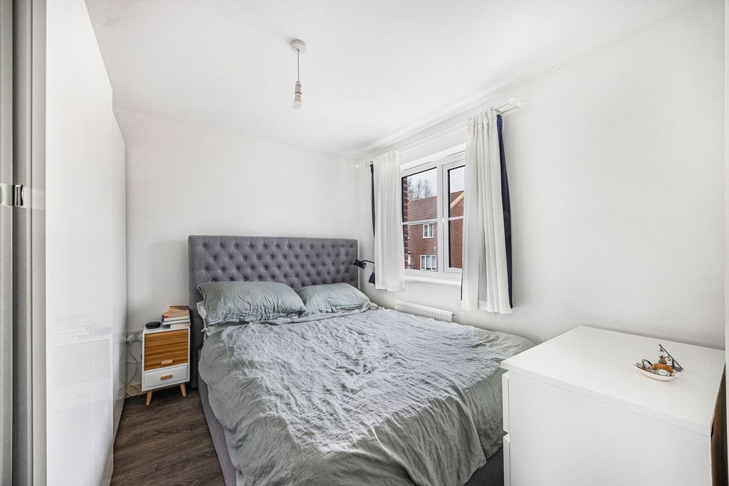 Additional image 9 of 3 bed end terrace house for saleFossebridge Place, Cheltenham GL52