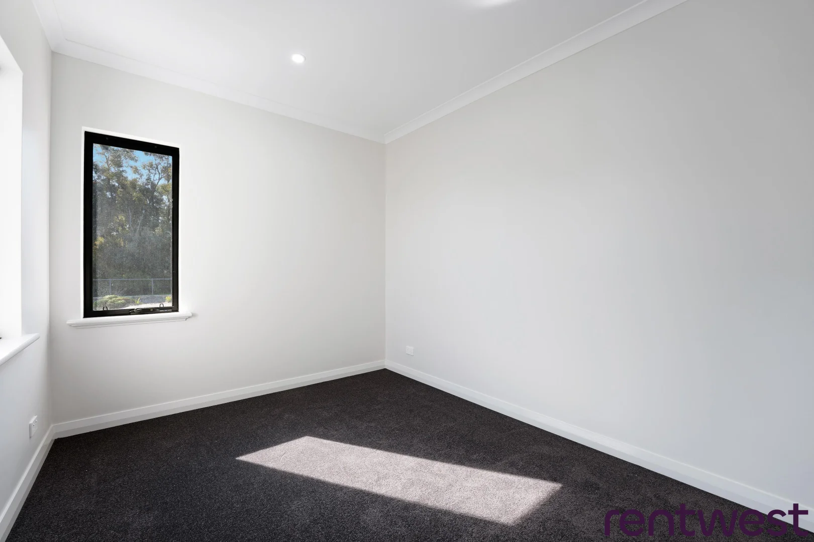 Additional image 8 of 126 Mornington Crescent, Wandi WA 6167