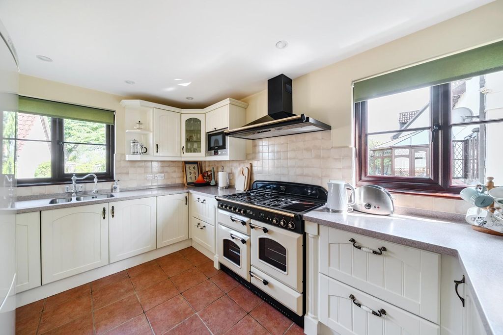 Additional image 3 of 4 bed detached house for saleEverton Road, Potton SG19