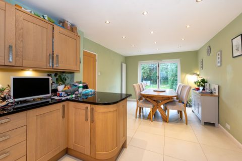 Albury Avenue, Cheam SM2