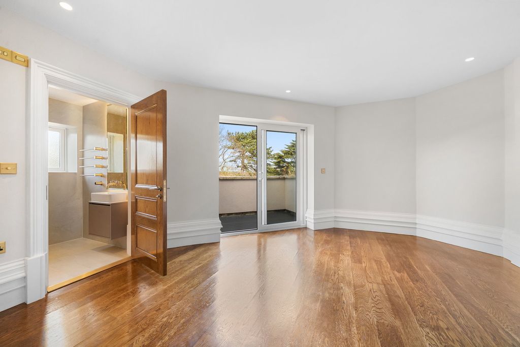 Additional image 13 of 3 bed flat for saleVictoria Road, Formby L37