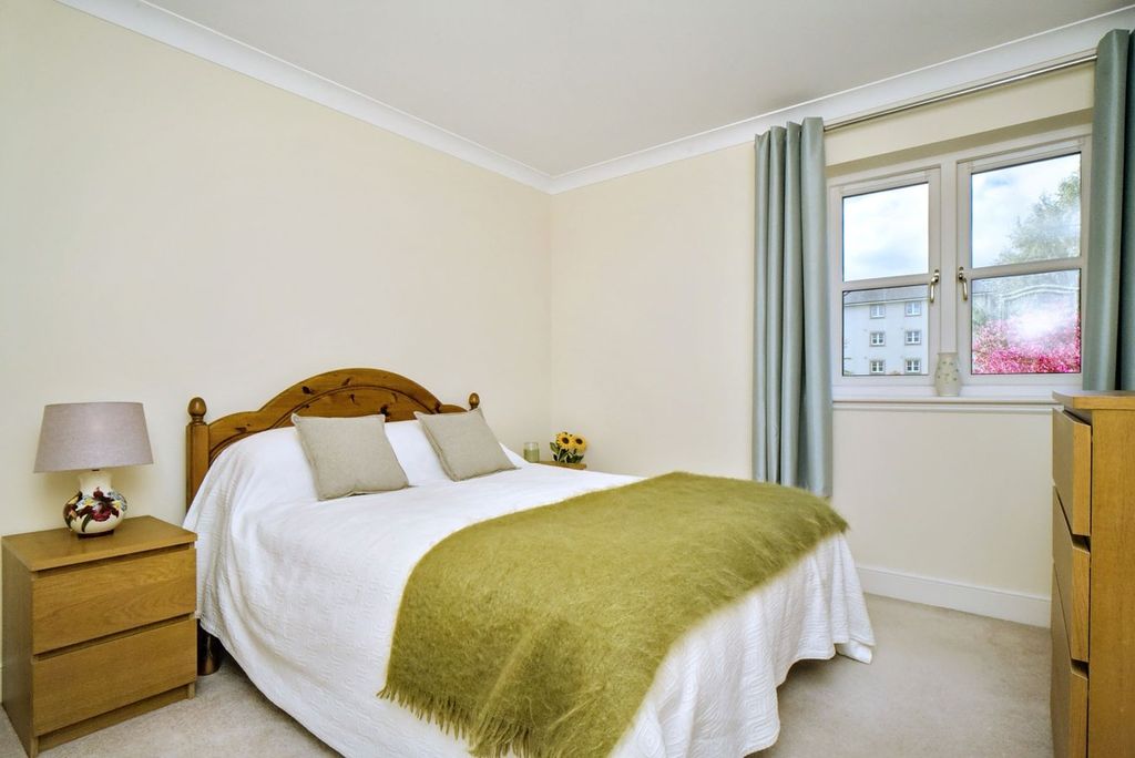 Additional image 11 of 2 bed flat for saleRattray Drive, Edinburgh EH10