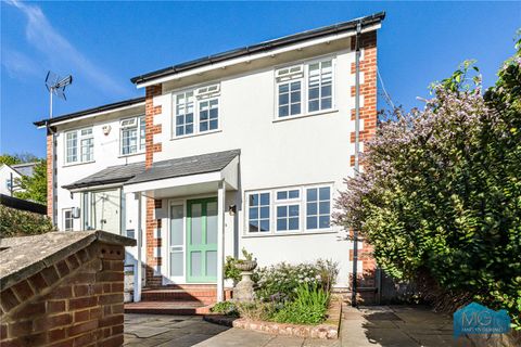 Muswell Hill Place, London N10