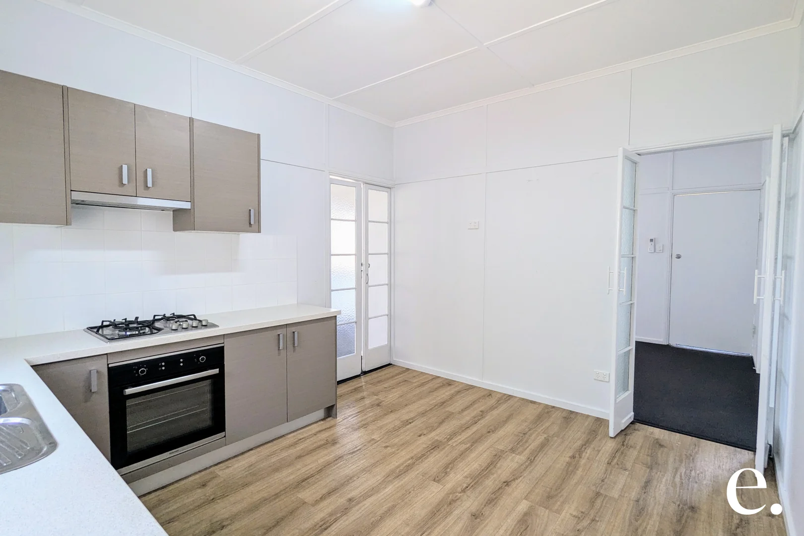 Additional image 2 of 30 Blanchard Street, Berserker QLD 4701