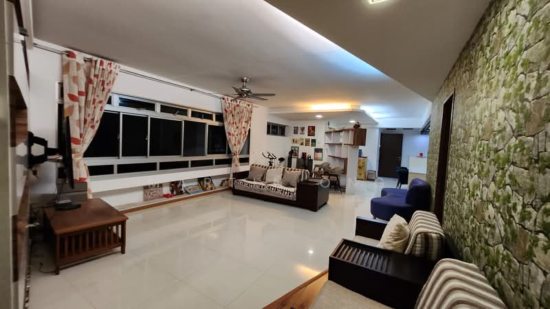 243 Pasir Ris Street 21 photo 3