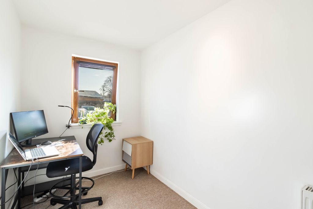 Additional image 9 of 2 bed flat for saleLochside Road, Forfar DD8