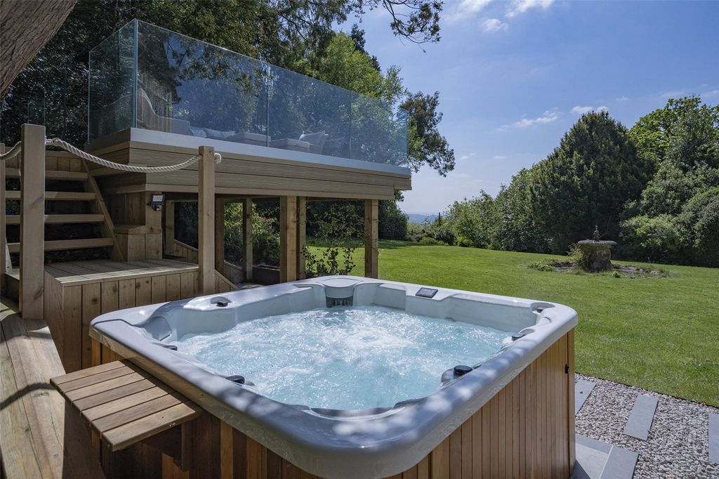 Additional image 19 of 5 bed detached house for saleHarcourt Road, Malvern, Worcestershire WR14