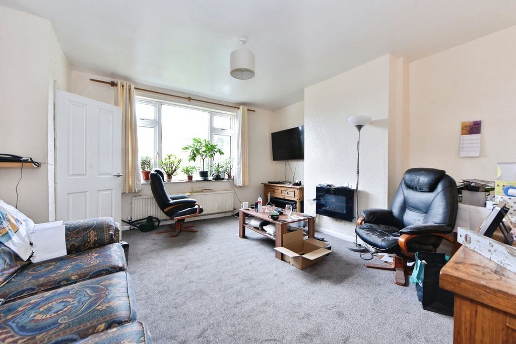 Additional image 2 of 3 bed terraced house for saleMoor Street, Shaw, Oldham OL2