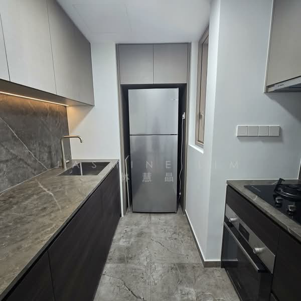 18 Pasir Ris Drive 8 photo 4