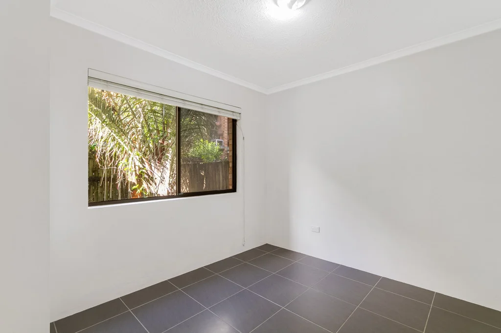 Additional image 6 of 2/44 Coolangatta Rd, Coolangatta QLD 4225