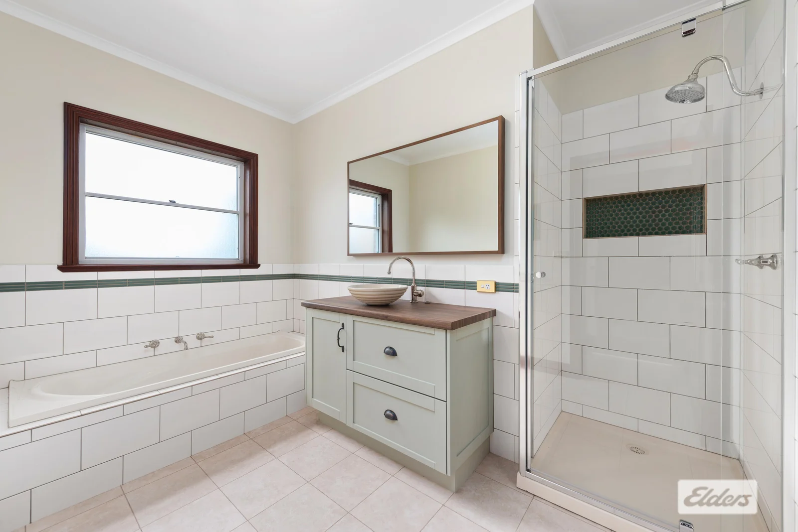 Additional image 16 of 301 Princes Highway, Sale VIC 3850