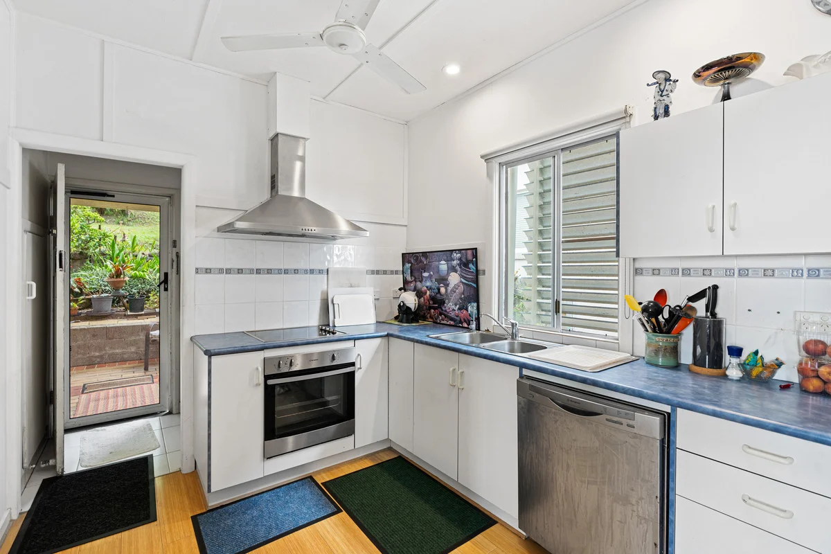 Additional image 7 of 14 Hill Avenue, Burleigh Heads QLD 4220