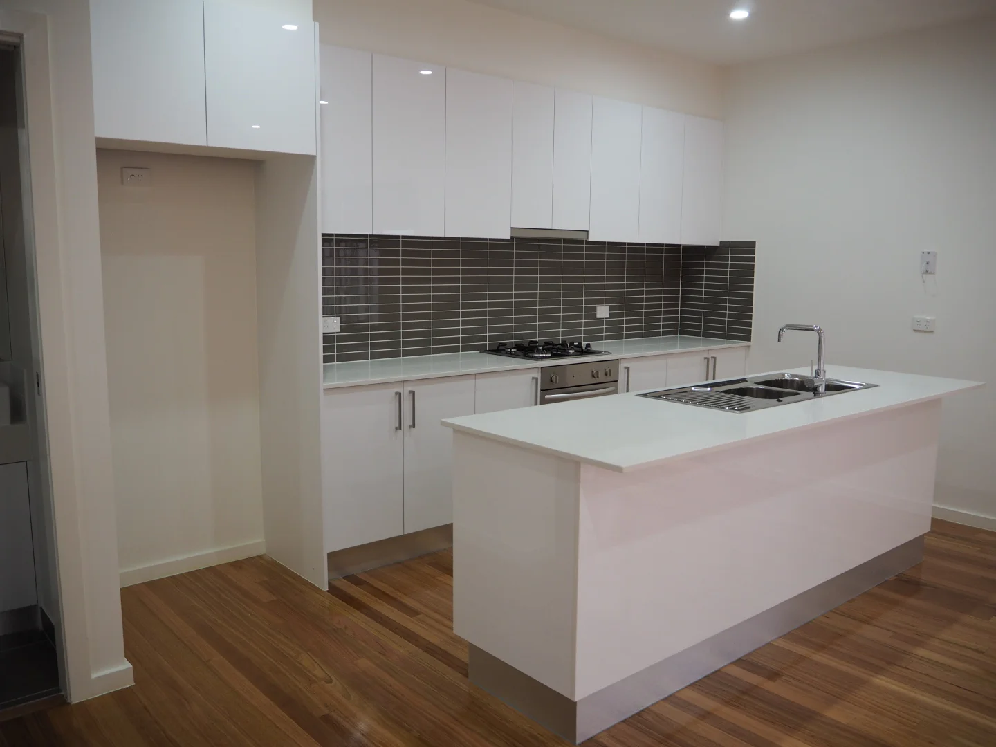 Additional image 3 of 6/11-17 Evans Street, Moonee Ponds VIC 3039