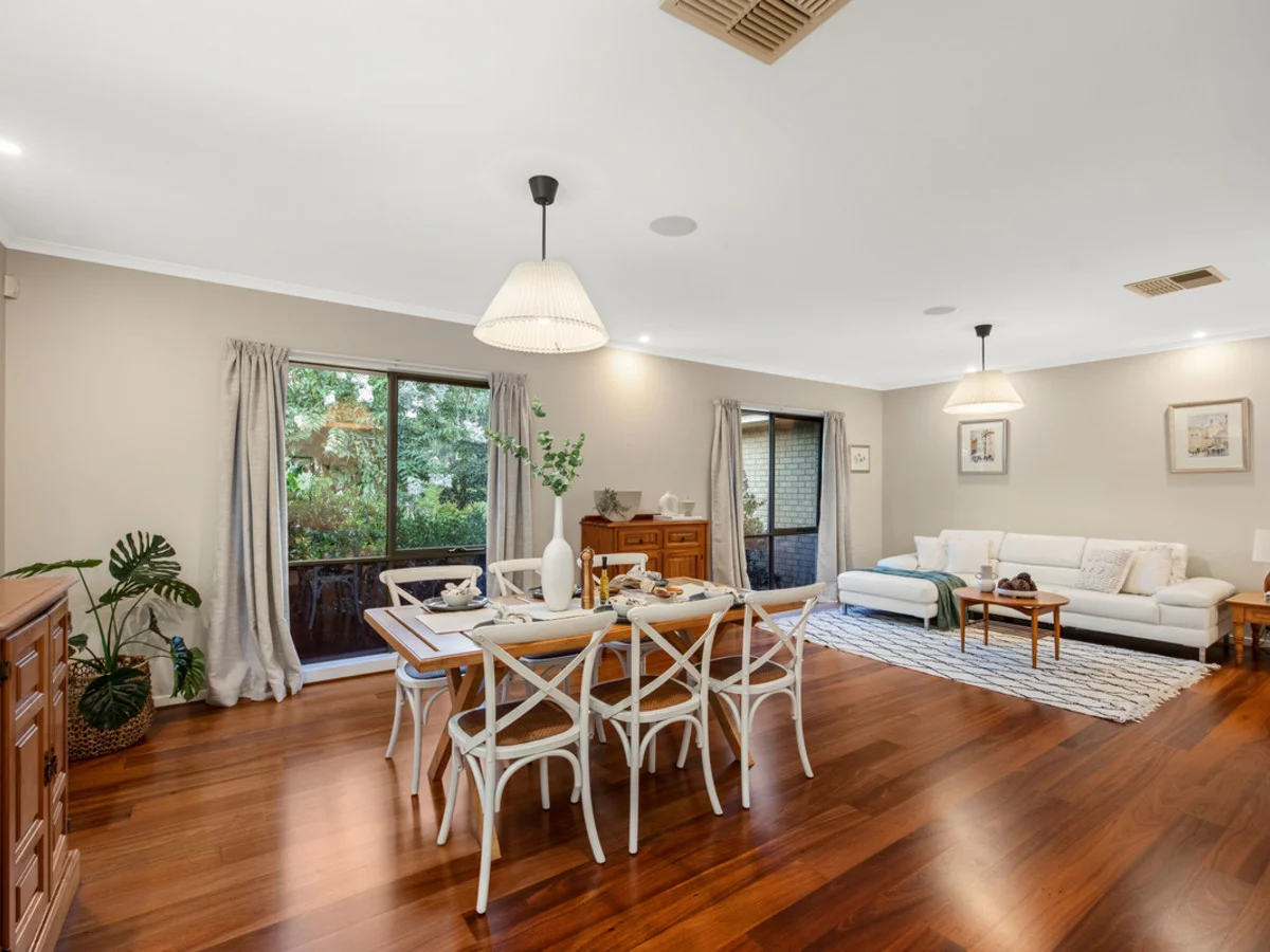Additional image 5 of 25 Lauren Court, Table Top NSW 2640