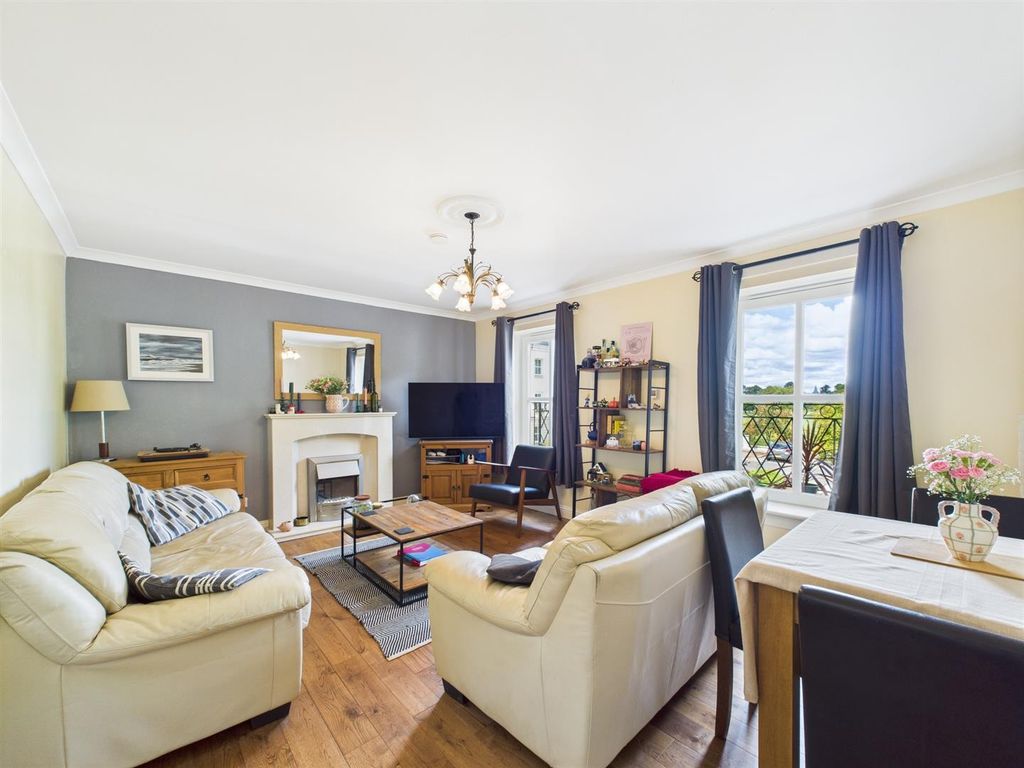 Additional image 5 of 3 bed flat for sale4D South Inch Court, Perth PH2