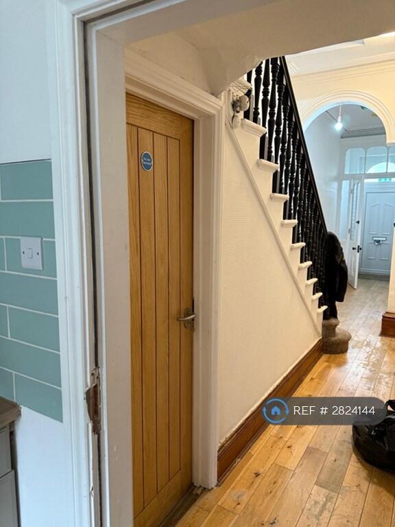 Additional image 3 of Park View Road, Bradford, BD9
