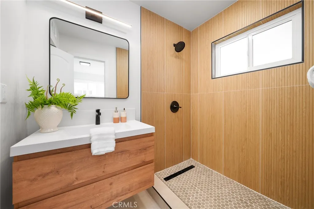 Additional image 29 of 11439 205th St, Lakewood, CA 90715