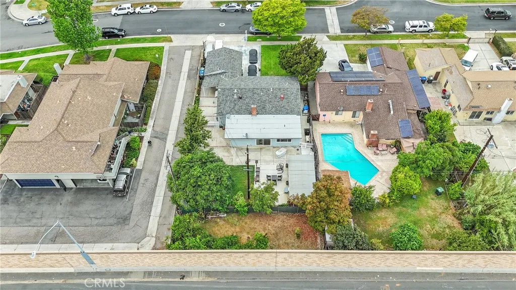 Additional image 41 of 2501 Deodar st, Santa Ana, CA 92705