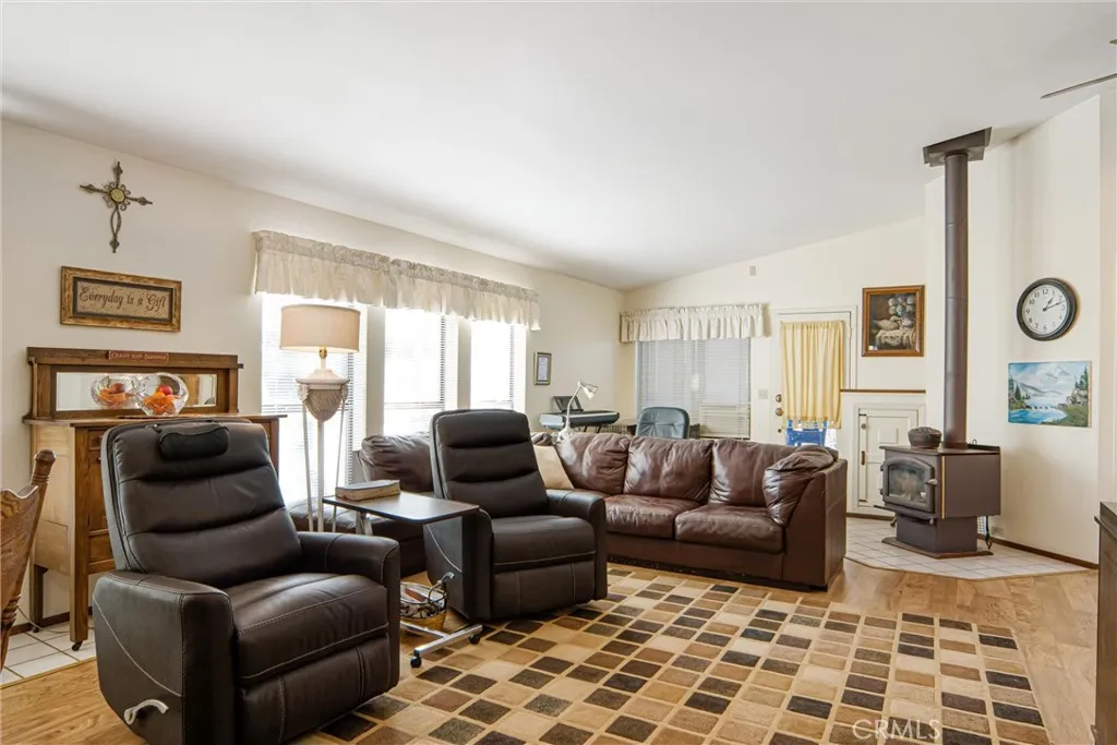 Additional image 7 of 13979 Pineland Circle, Magalia, CA 95954