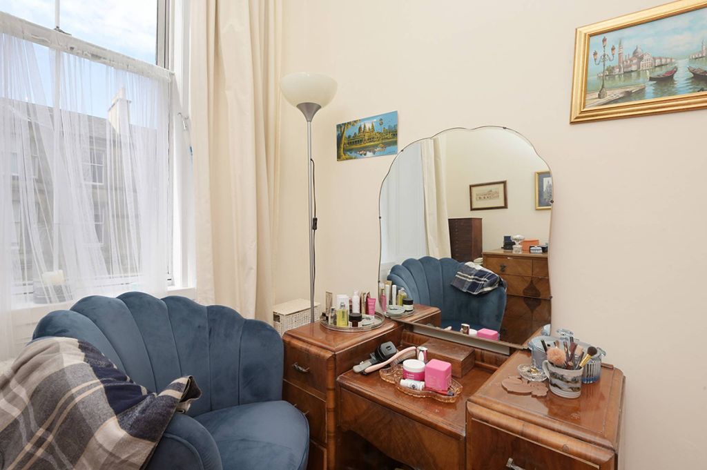 Additional image 18 of 1 bed flat for saleBrunton Terrace, Hillside, Edinburgh EH7