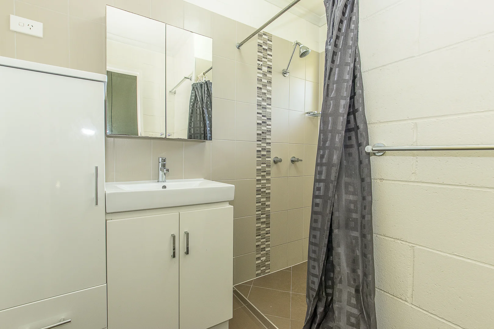 Additional image 5 of 2/64 Charlotte Street, Aitkenvale QLD 4814