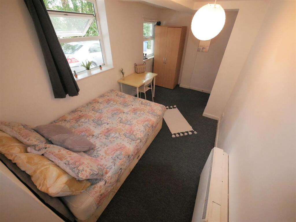Additional image 5 of The Mount, Bournemouth, BH1