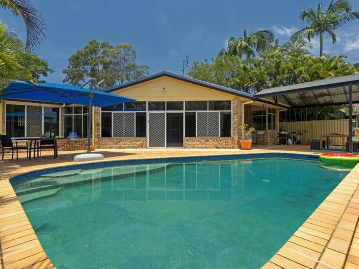 31 Edgeworth Place, Helensvale QLD 4212