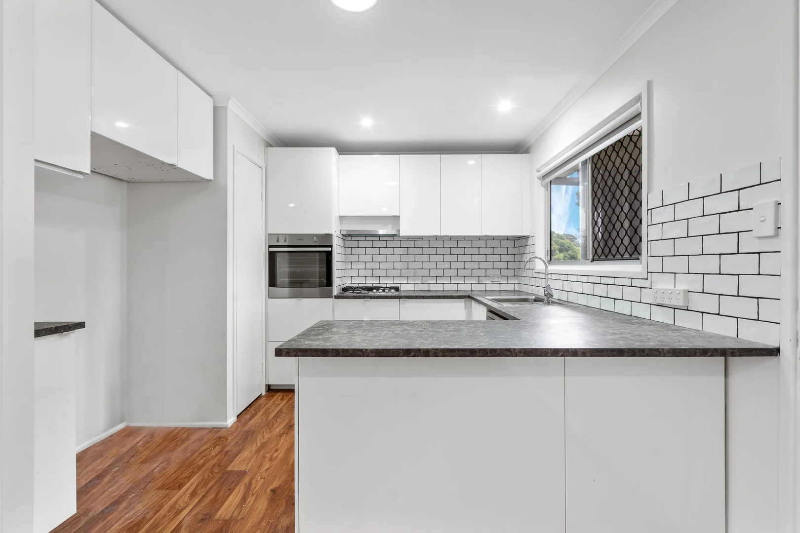Additional image 4 of 27 Parkland Ave, Browns Plains QLD 4118