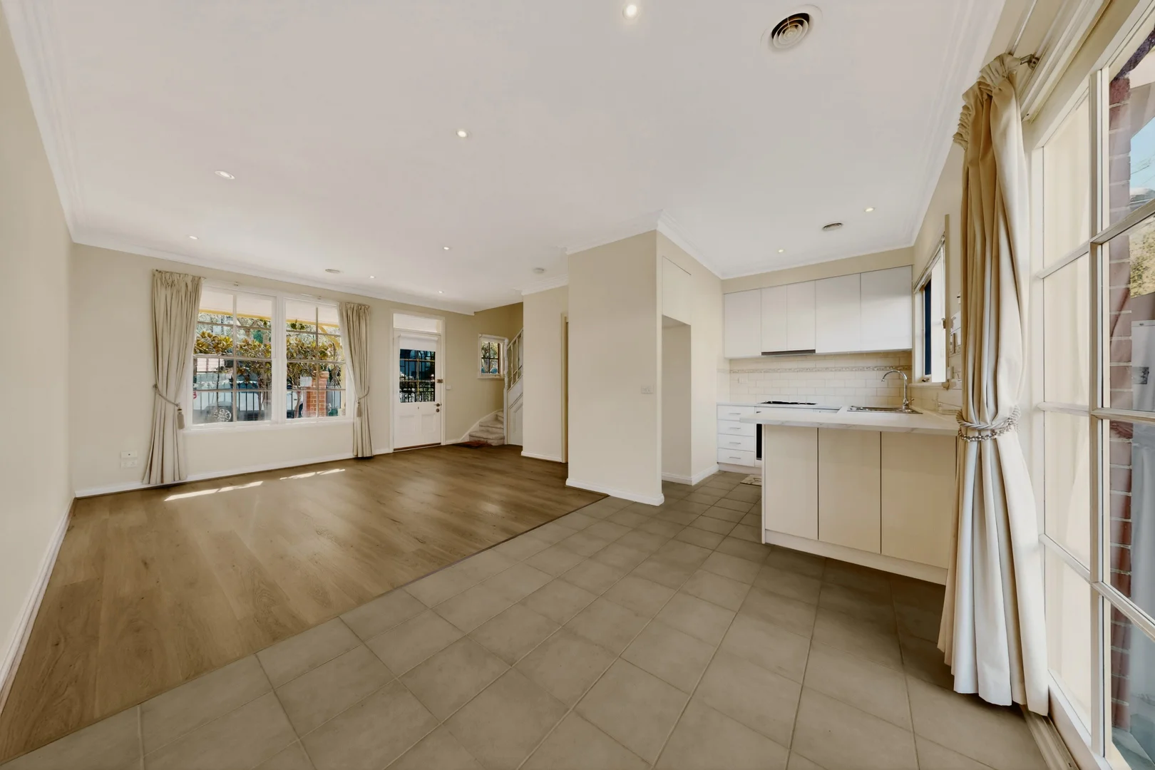 Additional image 4 of 3/8 James Street, Glen Huntly VIC 3163
